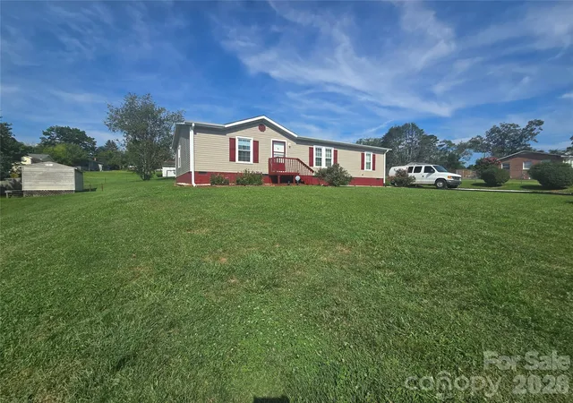 Photo 2 of Single family home for sale at 10 Brad St, Asheville, NC 28803 | MLS# 4419849 | Listing updated on 2026-09-25