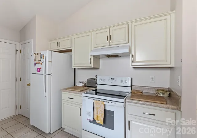 Photo 3 of Single family home for sale at 12714 Cedar Crossings Dr, Charlotte, NC 28273 | MLS# 4419856 | Listing updated on 2026-09-12