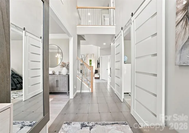 Photo 3 of Sale Pending at 5909 Parkstone Dr, Matthews, NC 28104 | MLS# 4419863 | Listing updated on 2026-09-03