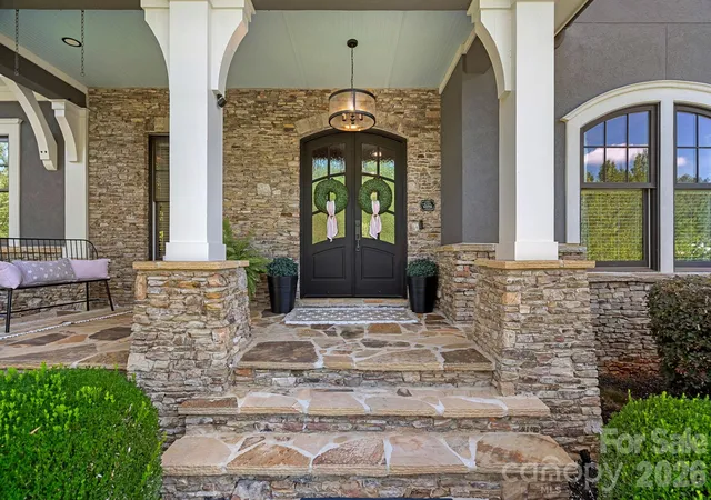 Photo 2 of Single family home for sale at 5113 Watermead Ln, Belmont, NC 28012 | MLS# 4419879 | Listing updated on 2026-09-25