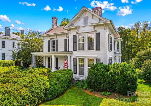 Photo 1 of Single family home for sale at 321 W Bank St, Salisbury, NC 28144 | MLS# 4419880 | Listing updated on 2026-09-02