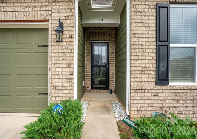 Photo 2 of Single family home for sale at 1615 Sweetmoss Loop, Denver, NC 28037 | MLS# 4419888 | Listing updated on 2026-10-05