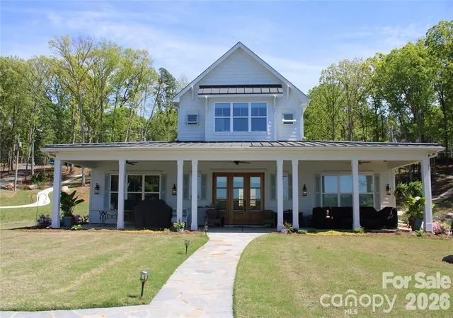 Photo 2 of Single family home for sale at 8838 Lynn Parker Ln, Charlotte, NC 28278 | MLS# 4419894 | Listing updated on 2026-09-04