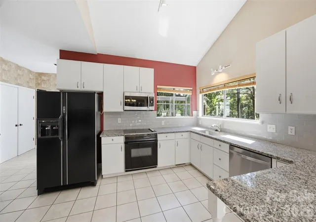 Photo 3 of Single family home for sale at 13432 Windward Cvs, Charlotte, NC 28278 | MLS# 4419903 | Listing updated on 2026-10-30