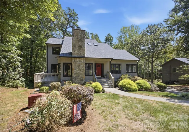 Photo 2 of Single family home for sale at 13432 Windward Cvs, Charlotte, NC 28278 | MLS# 4419903 | Listing updated on 2026-09-13