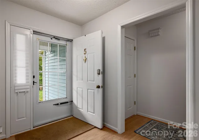 Photo 3 of Single family home for sale at 5 St Andrews Dr, Etowah, NC 28729 | MLS# 4419907 | Listing updated on 2026-09-28