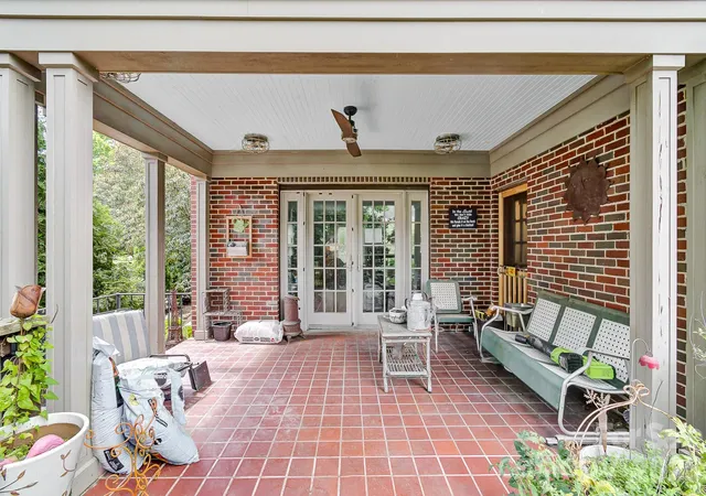Photo 4 of Single family home for sale at 199 Kimberly Ave, Asheville, NC 28804 | MLS# 4419910 | Listing updated on 2026-10-01