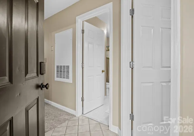 Photo 4 of Condo for sale at 18669 Vineyard Point Ln, Cornelius, NC 28031 | MLS# 4419919 | Listing updated on 2026-10-05