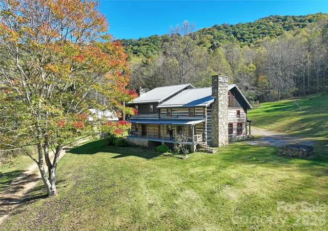 Photo 1 of Single family home for sale at 146 Gentry Farm Dr, Hot Springs, NC 28743 | MLS# 4419935 | Listing updated on 2026-10-23