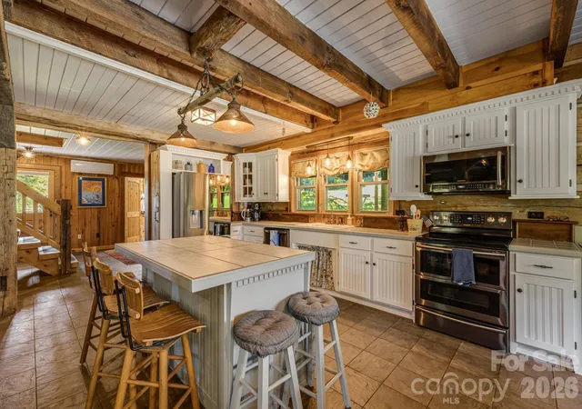 Photo 4 of Single family home for sale at 146 Gentry Farm Dr, Hot Springs, NC 28743 | MLS# 4419935 | Listing updated on 2026-10-04