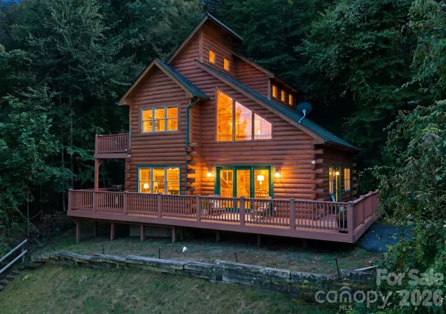 Photo 1 of Single family home for sale at 291 Appalachian Trl, Maggie Valley, NC 28751 | MLS# 4419946 | Listing updated on 2026-09-25