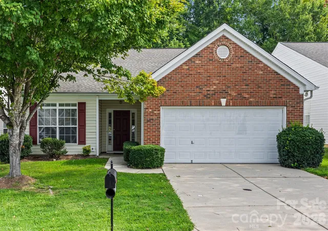 Photo 1 of Single family home for sale at 258 Tradition Way, Rock Hill, SC 29732 | MLS# 4419949 | Listing updated on 2026-09-05