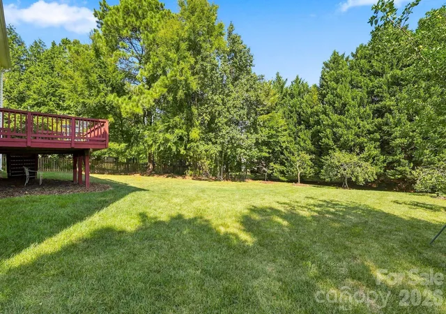 Photo 3 of Single family home for sale at 19104 Berkley Cmns Dr, Cornelius, NC 28031 | MLS# 4419983 | Listing updated on 2026-10-15