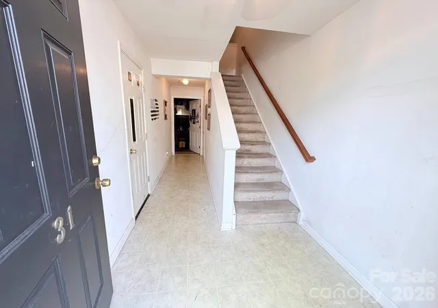 Photo 3 of Townhouse for sale at 31 Heritage Oak Way, Simpsonville, SC 29681 | MLS# 4420005 | Listing updated on 2026-09-01