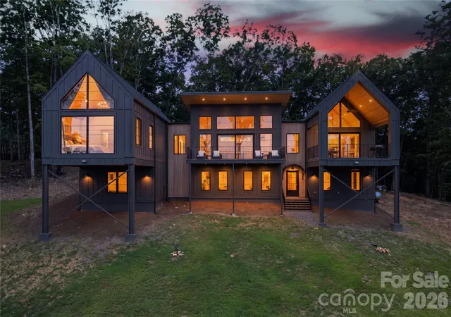 Photo 1 of Single family home for sale at 724 Grand Laurel Way, Brasstown, NC 28902 | MLS# 4420010 | Listing updated on 2026-09-19