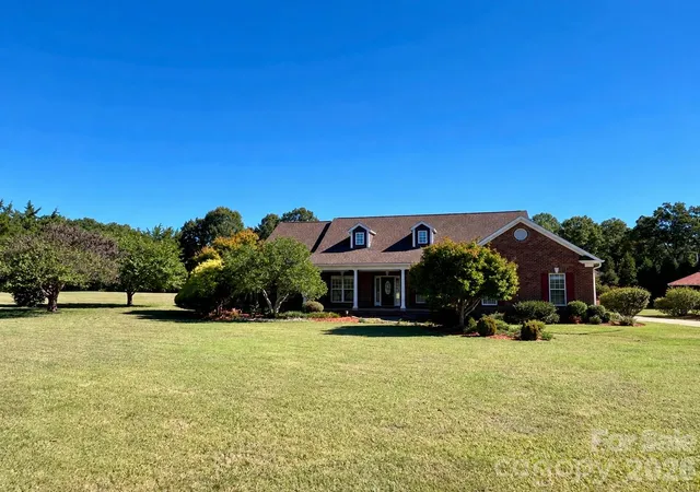 Photo 1 of Sale Pending at 1501 Cox Rd, Matthews, NC 28104 | MLS# 4420013 | Listing updated on 2026-10-20