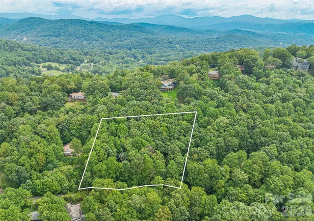 Photo 1 of Land for sale at 154 Acres Breezeway Dr, Asheville, NC 28803 | MLS# 4420027 | Listing updated on 2026-08-31