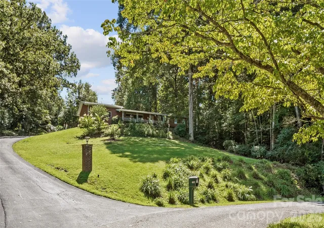 Photo 1 of Single family home for sale at 106 Holly Ln, Brevard, NC 28712 | MLS# 4420043 | Listing updated on 2026-09-01