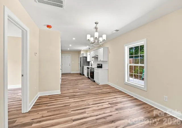 Photo 4 of Single family home for sale at 904 Oakshade Ave, Kannapolis, NC 28083 | MLS# 4420047 | Listing updated on 2026-09-28