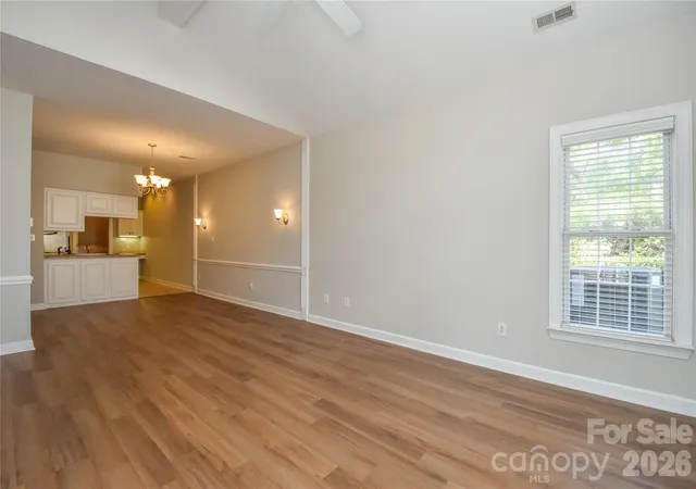 Photo 4 of Condo for sale at 8332 Highland Glen Dr, Charlotte, NC 28269 | MLS# 4420062 | Listing updated on 2026-10-28