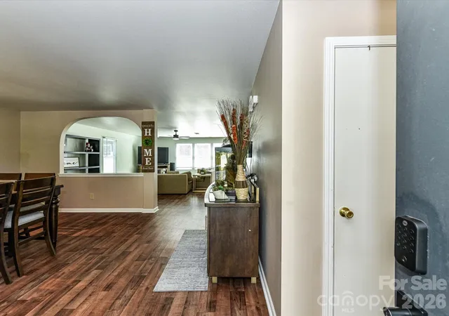 Photo 3 of Single family home for sale at 404 Inverness Ln, Salisbury, NC 28146 | MLS# 4420080 | Listing updated on 2026-09-29