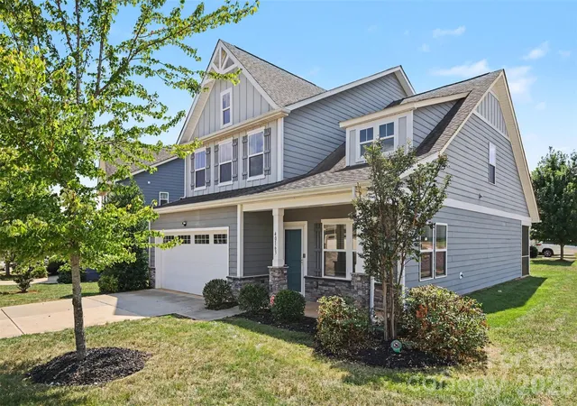 Photo 2 of Single family home for sale at 40163 Crooked Stick Dr, Lancaster, SC 29720 | MLS# 4420082 | Listing updated on 2026-10-15