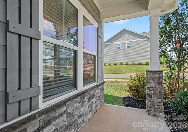 Photo 3 of Single family home for sale at 40163 Crooked Stick Dr, Lancaster, SC 29720 | MLS# 4420082 | Listing updated on 2026-10-15