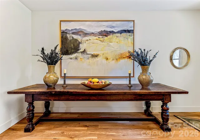 Photo 3 of Single family home for sale at 37 Ashe Park Cir, Asheville, NC 28806 | MLS# 4420096 | Listing updated on 2026-10-06