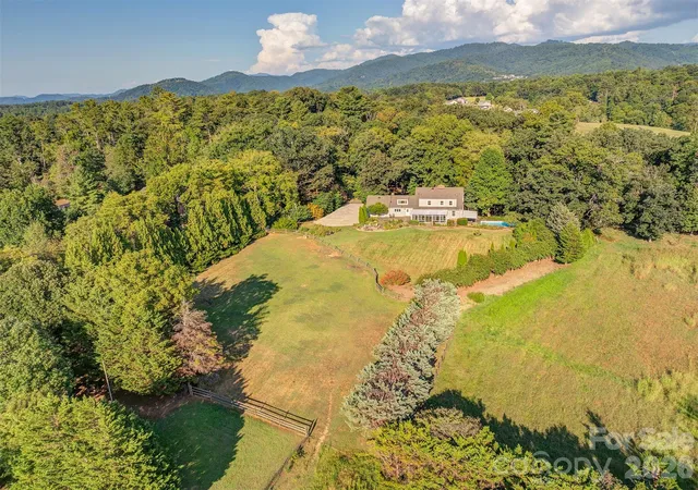 Photo 2 of Sale Pending at 64 Greenridge Rd, Weaverville, NC 28787 | MLS# 4420101 | Listing updated on 2026-10-07
