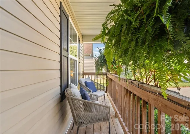 Photo 3 of Single family home for sale at 128 Mallory Tai Dr, Lincolnton, NC 28092 | MLS# 4420180 | Listing updated on 2026-09-21