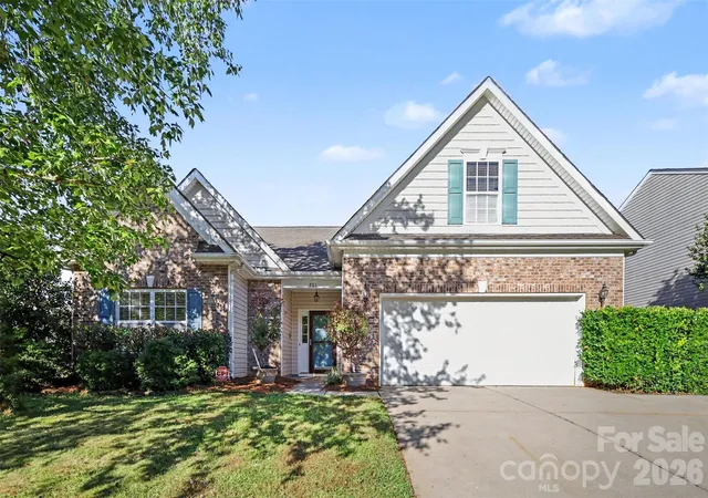 Photo 1 of Single family home for sale at 201 Augustus Ln, Mount Holly, NC 28120 | MLS# 4420181 | Listing updated on 2026-10-07