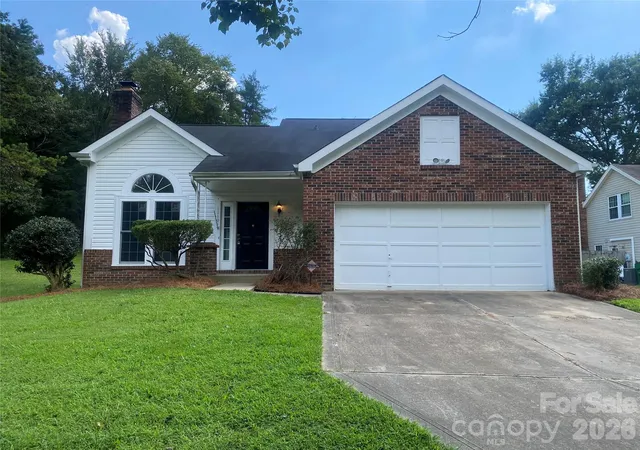 Photo 1 of Single family home for sale at 11101 Deerpath Ct, Charlotte, NC 28262 | MLS# 4420188 | Listing updated on 2026-09-21