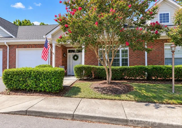 Photo 2 of Townhouse for sale at 908 Davie Ave #C, Statesville, NC 28677 | MLS# 4420203 | Listing updated on 2026-09-12