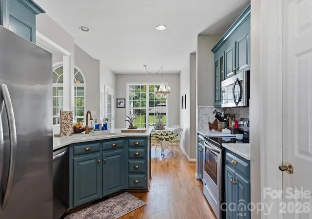 Photo 3 of Single family home for sale at 8025 Silver Maple Ln, Mint Hill, NC 28227 | MLS# 4420219 | Listing updated on 2026-10-07