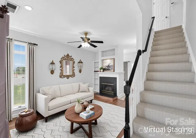 Photo 3 of Single family home for sale at 12548 Panthersville Dr, Charlotte, NC 28269 | MLS# 4420220 | Listing updated on 2026-09-26