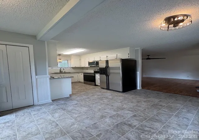 Photo 5 of Single family home for sale at 107 Ephraim Dr, Salisbury, NC 28144 | MLS# 4420227 | Listing updated on 2026-09-01