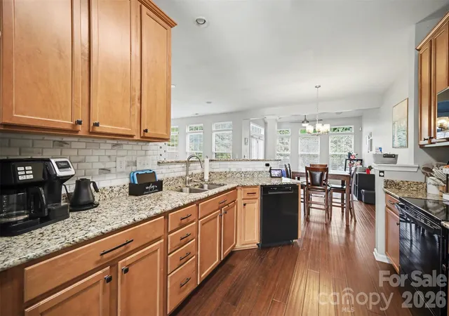 Photo 3 of Townhouse for sale at 5705 Mossdale Ln, Charlotte, NC 28278 | MLS# 4420265 | Listing updated on 2026-10-09