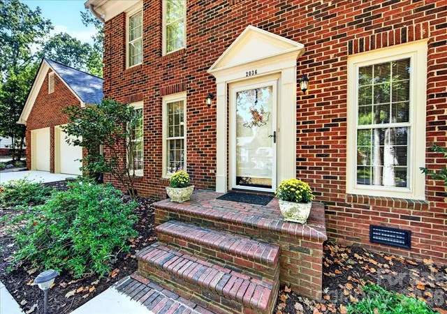 Photo 2 of Single family home for sale at 2036 Kilkenney Hl Rd, Matthews, NC 28105 | MLS# 4420278 | Listing updated on 2026-09-24
