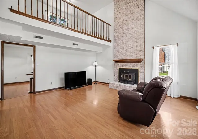 Photo 4 of Single family home for sale at 8005 Lighthouse Way, Indian Trail, NC 28079 | MLS# 4420296 | Listing updated on 2026-09-21
