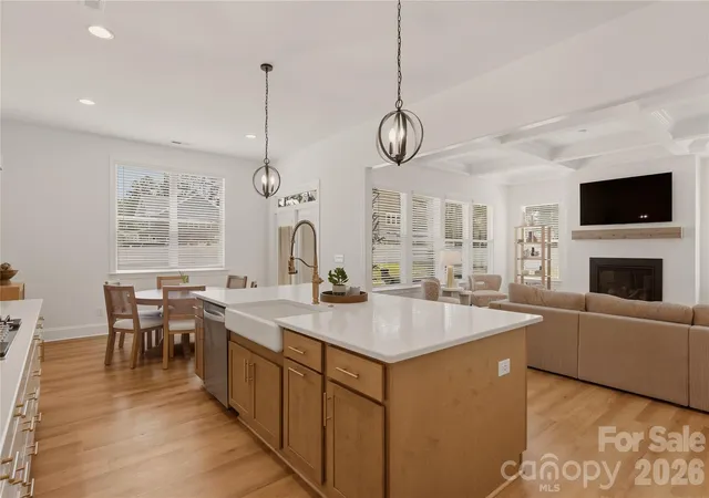 Photo 1 of Single family home for sale at 322 Shinnville Rd, Mooresville, NC 28115 | MLS# 4420300 | Listing updated on 2026-09-02