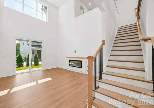 Photo 3 of Single family home for sale at 1009 Cobalt Dr, Fort Mill, SC 29708 | MLS# 4420314 | Listing updated on 2026-10-15