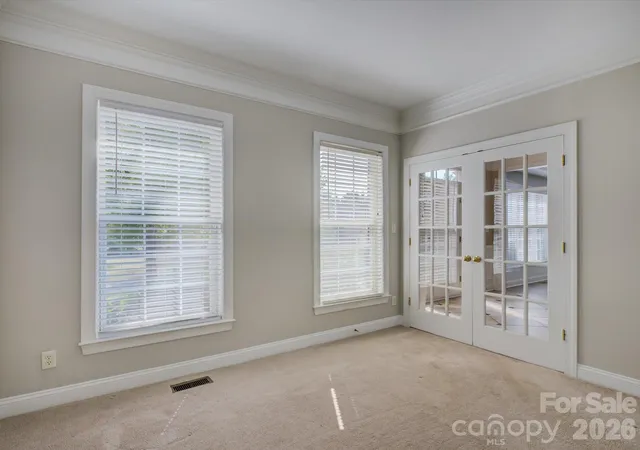 Photo 3 of Single family home for sale at 605 Queenswater Ln, Waxhaw, NC 28173 | MLS# 4420326 | Listing updated on 2026-09-22