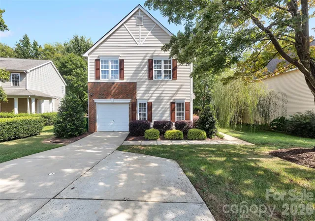 Photo 1 of Single family home for sale at 9132 Royal Highlands Ct, Charlotte, NC 28277 | MLS# 4420335 | Listing updated on 2026-09-28