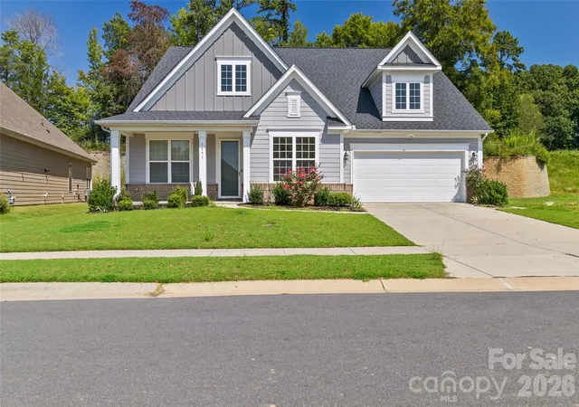 Photo 1 of Single family home for sale at 7893 Crk Park Dr, Denver, NC 28037 | MLS# 4420383 | Listing updated on 2026-10-06