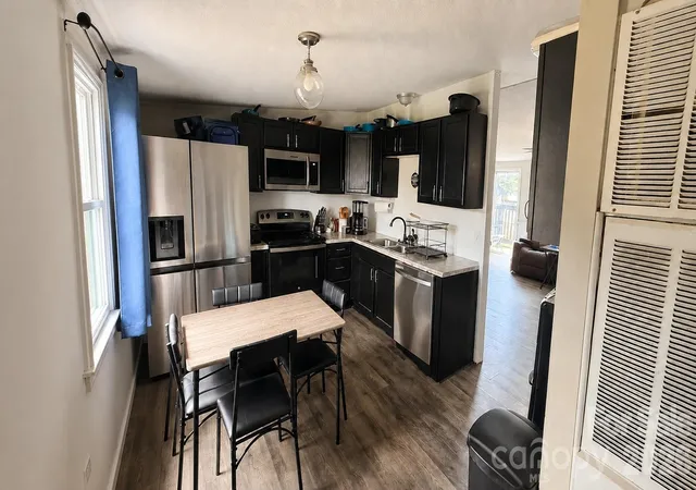 Photo 3 of Single family home for sale at 1868 Ellick Dr, Newton, NC 28658 | MLS# 4420428 | Listing updated on 2026-09-22