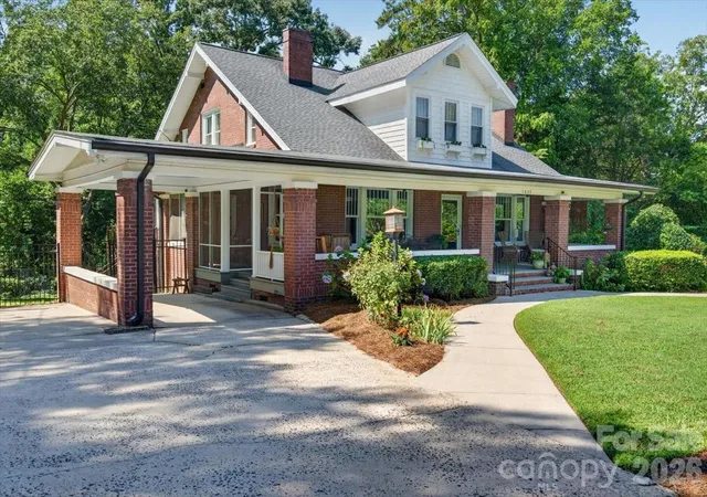 Photo 1 of Sale Pending at 1035 S Belvedere Ave, Gastonia, NC 28054 | MLS# 4420440 | Listing updated on 2026-09-12