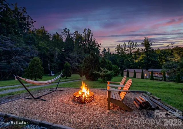Photo 3 of Single family home for sale at 2437 S Rosedale Dr, Lenoir, NC | MLS# 4420476 | Listing updated on 2026-09-30
