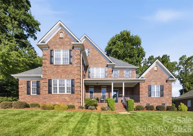 Photo 1 of Single family home for sale at 3449 Araglin Dr, Gastonia, NC 28056 | MLS# 4420511 | Listing updated on 2026-09-22