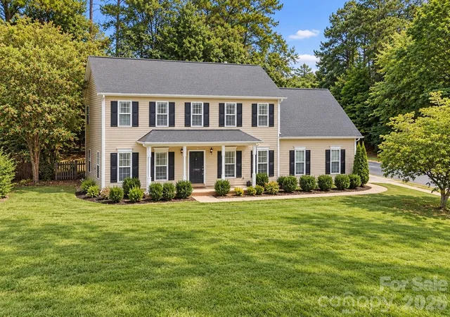 Photo 1 of Single family home for sale at 12806 English Walnut Ln, Charlotte, NC 28215 | MLS# 4420536 | Listing updated on 2026-10-03