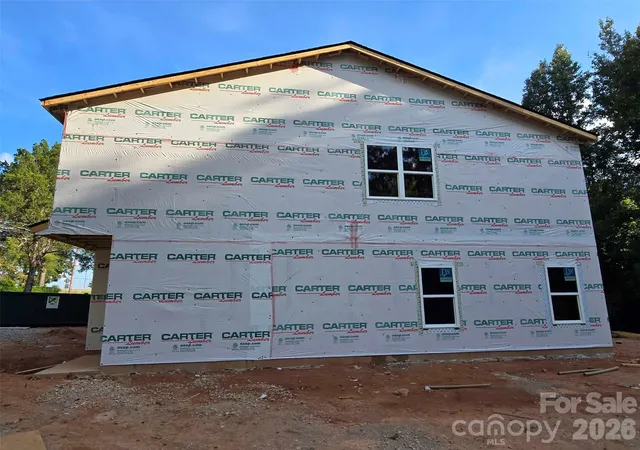 Photo 3 of Townhouse for sale at 5627 Old Plank Rd, Charlotte, NC 28216 | MLS# 4420539 | Listing updated on 2026-10-06